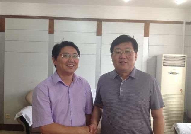 河北省滄州市市長王大虎與我公司總裁李文輝博士一行進(jìn)行會(huì)晤
