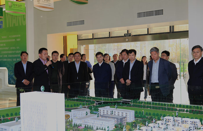 我院院長隨科技部專家調研組來淮安高新區(qū)開展“以升促建”調研