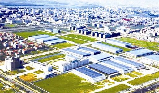 2016年，襄陽(yáng)高新區(qū)營(yíng)收突破3000億大關(guān)